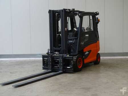 Elektro 4 Rad Linde E50HL-01 - TRIPLEX