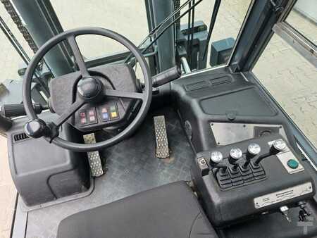 Chariot élévateur diesel 2001  Dan Truck 7009 (6)