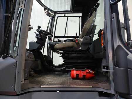 El truck - 4 hjulet 2018  Kalmar ECG80-9 (6) 