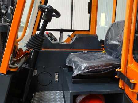 Combilift C2500CB - TRIPLEX