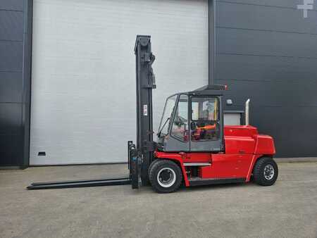 Diesel heftrucks 2017  Kalmar DCF80-9 (1)