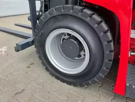 Diesel Forklifts 2017  Kalmar DCF80-9 (10)