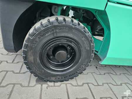 Treibgasstapler 2017  Mitsubishi FG35NT (9)
