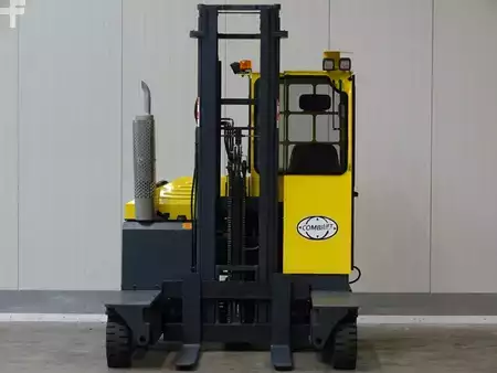 Empilhador Quatro caminhos 2006  Combilift C3000 (2)