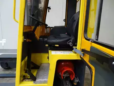 Empilhador Quatro caminhos 2006  Combilift C3000 (6)
