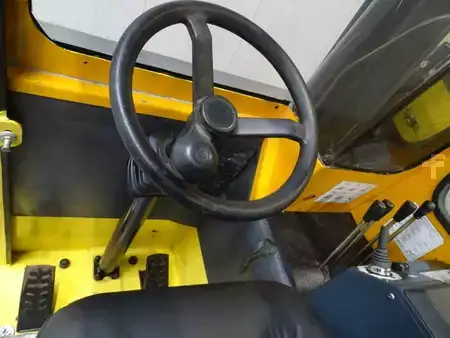 Empilhador Quatro caminhos 2006  Combilift C3000 (7)