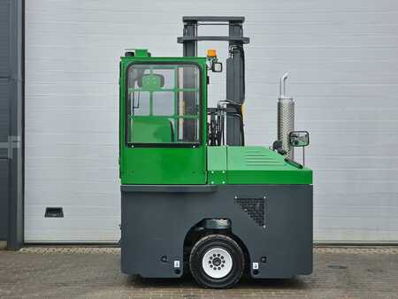 Vierweg zijlader 2009  Combilift C3000 (3)
