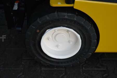 Electric - 3 wheels 2012  Yale ERP16VT - TRIPLEX (8)
