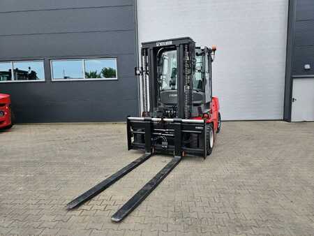 Dieselstapler 2019  Kalmar DCG80-9 (3)