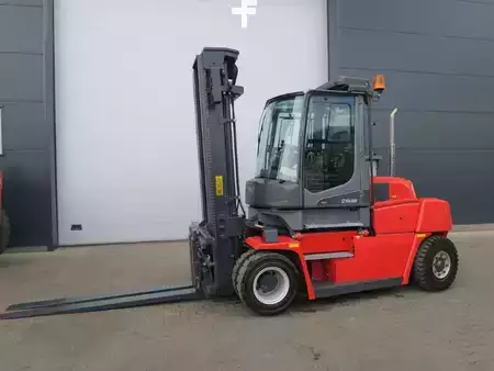 Dieseltruck 2019  Kalmar DCG80-9 (1)