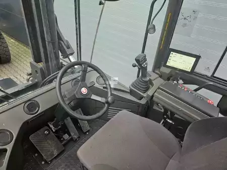 Dieseltruck 2016  Konecranes SMV15-1200C - Kranarm (6)