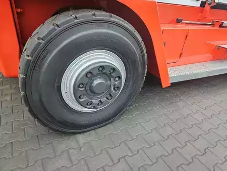 Dieseltruck 2016  Konecranes SMV15-1200C - Kranarm (8)