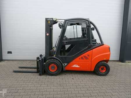 Diesel heftrucks 2013  Linde H35D-02 - TRIPLEX (1)