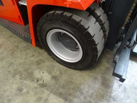 Sähkö - 4 pyör 2015  Kalmar ECG70-6 - TRIPLEX (10)