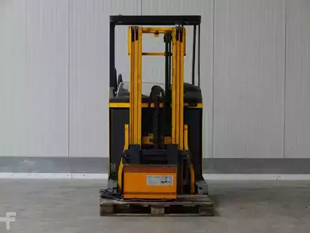 Carretilla retráctil 2014  Jungheinrich ETV110 - TRIPLEX (2)