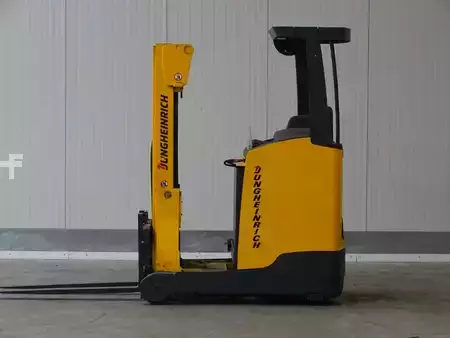 Carretilla retráctil 2014  Jungheinrich ETV110 - TRIPLEX (3)