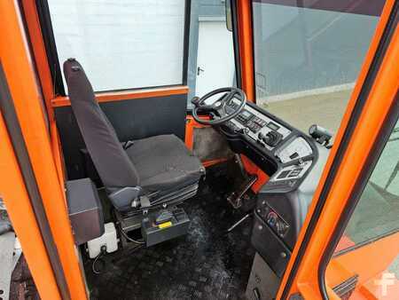 Terminálový traktor 2013  Terberg YT182 (5)