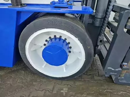 Kompakt gaffeltruck 2012  Herbst - ATAIR ATAIR IV 150 CV (6)