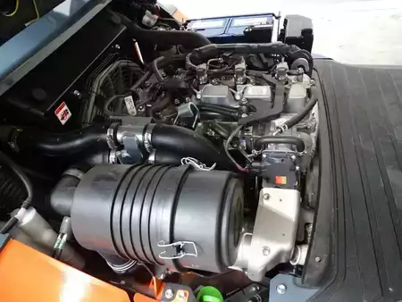 Wózki widłowe diesel 2022  Toyota 52-8FDF25 - DEMO - TRIPLEX (7)