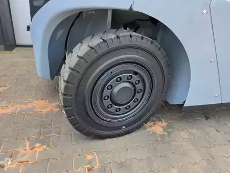 Carretilla elevadora diésel 2016  Linde H150D/600 (8)