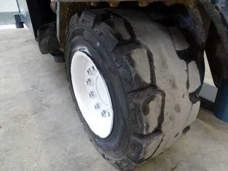 Wózki 4-kierunkowe  Combilift C4000 - TRIPLEX (9)