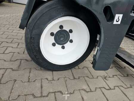 452_4595-10.jpg?v=1763666775