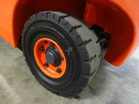 Dieselový VZV 2019  Linde H18D-01 - TRIPLEX (9)