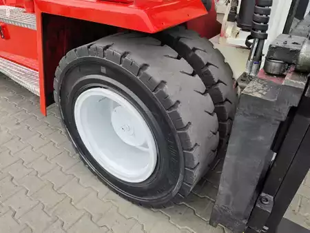 Dieseltrukki 2002  Svetruck 13.6 60-32 (10)