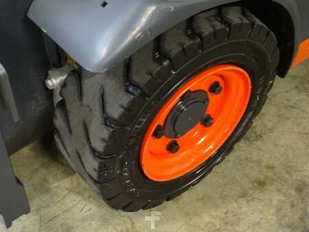 Elektro 4 Rad 2018  Linde E16P-02 - TRIPLEX (8)