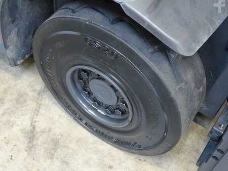 Dieselstapler 2020  Linde H25D-01 (10)