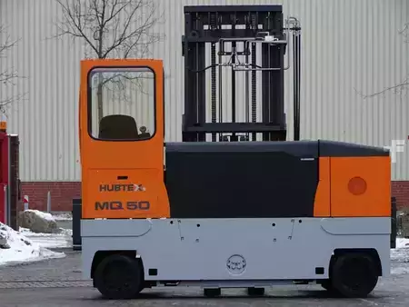 Čtyřcestný vysokozdvižný vozík 2010  HUBTEX MQ50 - TRIPLEX (5)