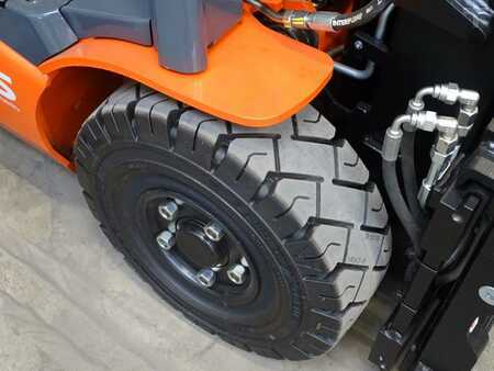 Eléctrica de 3 ruedas 2023  Toyota 8FBEK16T - DEMO - TRIPLEX (10)