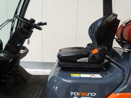 Treibgasstapler 2022  Toyota 02-8FGF18 - DEMO - TRIPLEX (6)