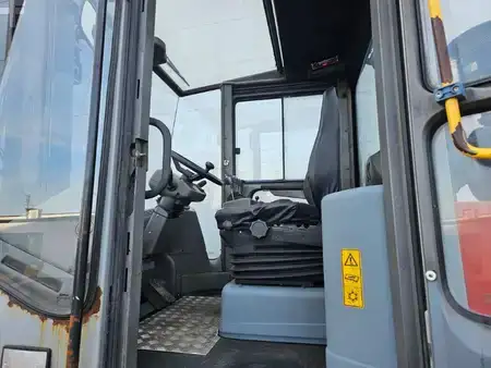 Carretilla elevadora diésel 2002  Kalmar DCD120-12 (5)