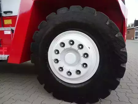 Dieseltrukki 2004  Svetruck 12120-35 (6)