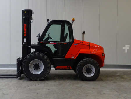 Maastotrukki 2021  Manitou M50-4D ST5 S1 EU - TRIPLEX (1)