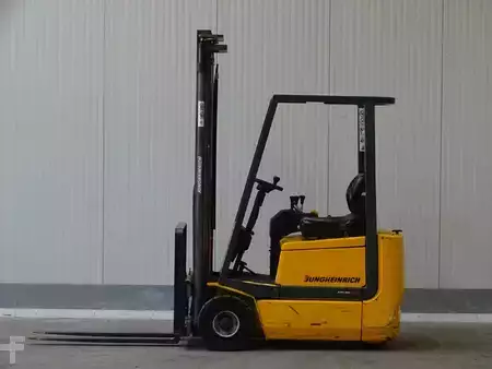 Elektromos 3 kerekű 2000  Jungheinrich EFG-DH12 (4)