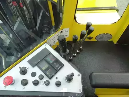 Vierweg zijlader 2016  Combilift C8000 (7)