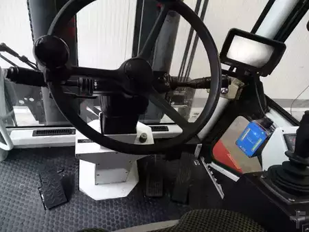 Compacte heftrucks 2011  Herbst - ATAIR ATAIR IV D 150 CV (6)