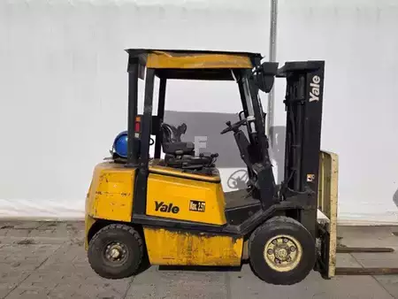 Carrelli elevatori GPL 2005  Yale GLP25RF (2)