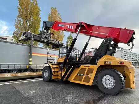 Reach stacker 2021  Sany SRSC45G5-P - PIGGYBACK SPREADER (1)