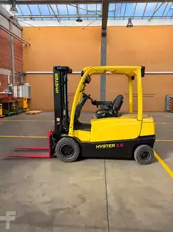 Elektro čtyřkolový VZV 2021  Hyster J3.5XN (2)