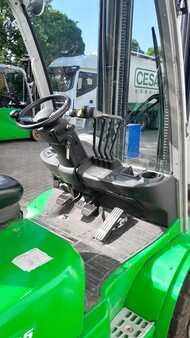 Diesel gaffeltruck 2013  Cesab M335 (2)