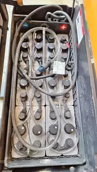 Elektromos emelőkocsik 2020  Crown WT 3040 (6)