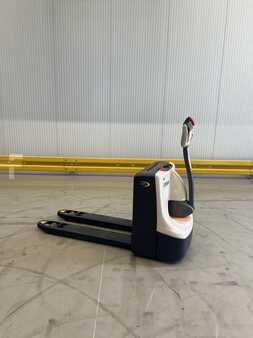 Electric Pallet Trucks 2021  Crown WP3010-540-1150 (5)