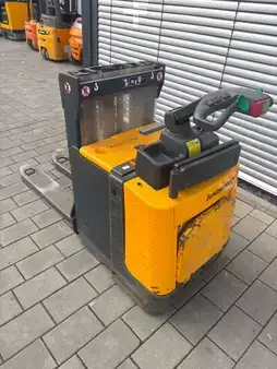 Hochhubwagen 2006  Jungheinrich ERD 220 --> Batterie aus 2019! (4)