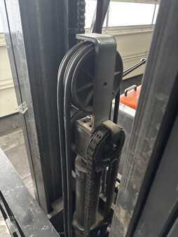 El truck - 3 hjulet 2003  Nissan N01L15HQ Batterie schwach (8)