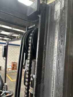 El truck - 3 hjulet 2003  Nissan N01L15HQ Batterie schwach (10)