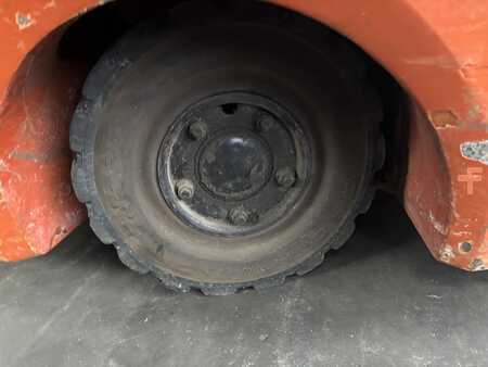 El truck - 3 hjulet 2003  Nissan N01L15HQ Batterie schwach (14)