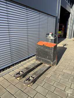 Nízkozdvižný vozík 2015  BT LWE 180 (11)